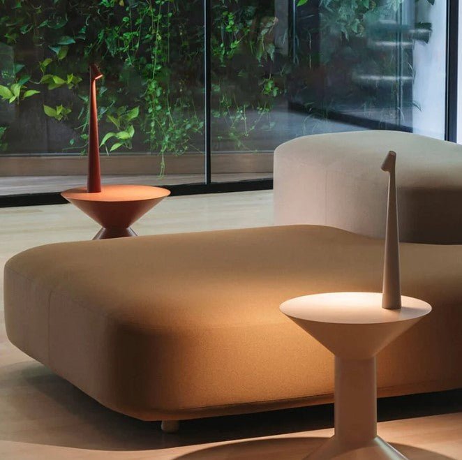Lampka stołowa LED bezprzewodowa z regulacją jasności i akumulatorem