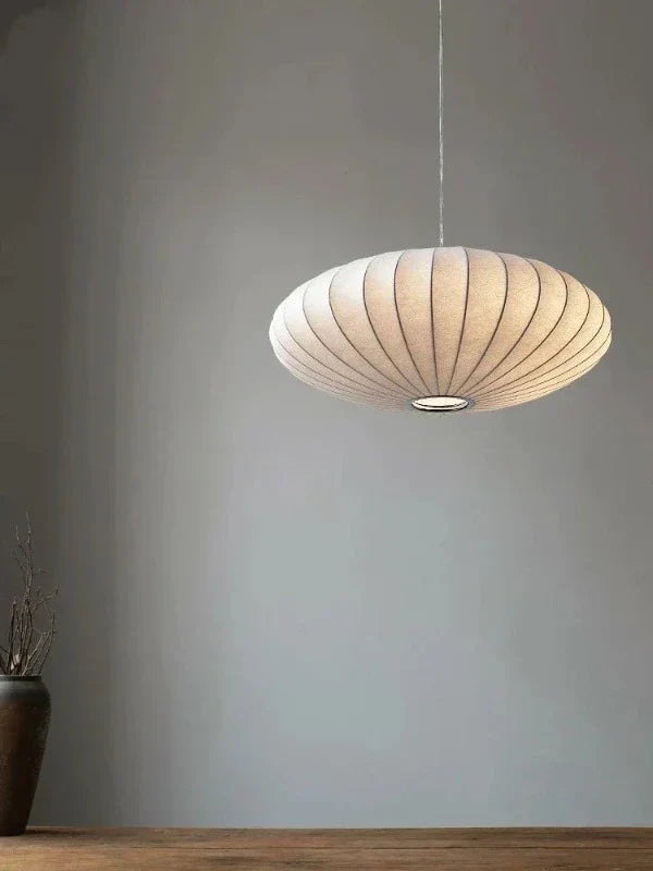 Lampa wisząca owalna z tkaniny