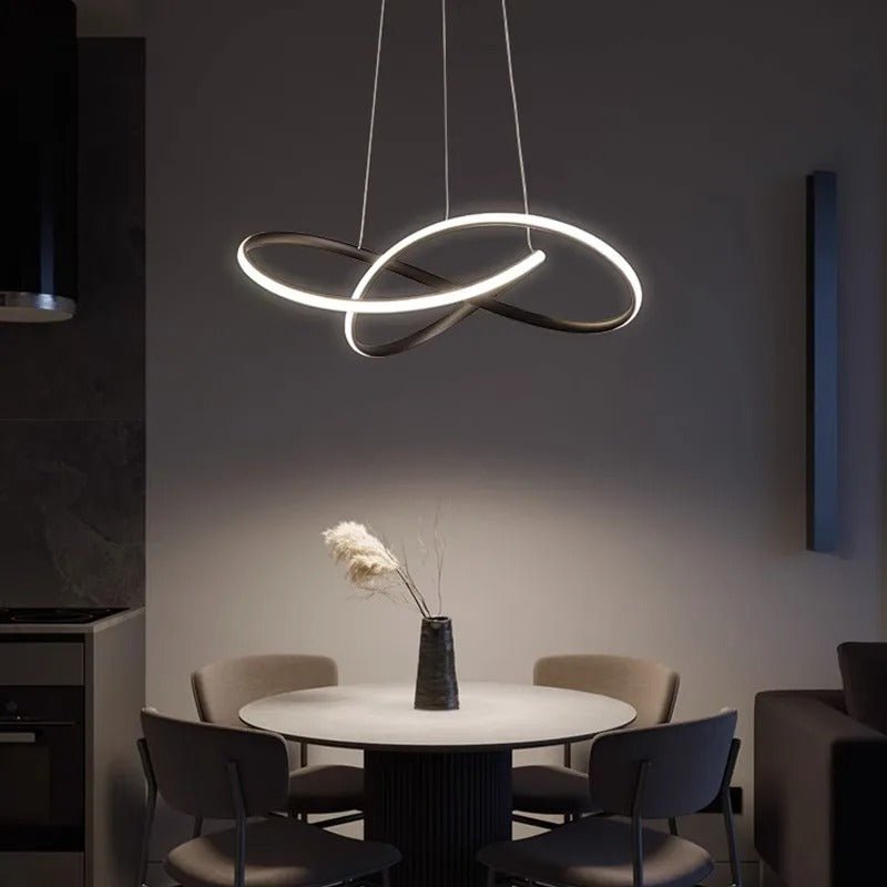 Lampa Wisząca LED w Kształcie Koniczyny z Funkcją Ściemniania i Pilotem
