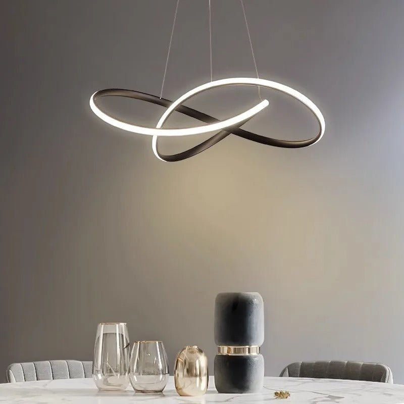 Lampa Wisząca LED w Kształcie Koniczyny z Funkcją Ściemniania i Pilotem