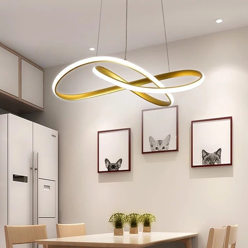 Lampa Wisząca LED w Kształcie Koniczyny z Funkcją Ściemniania i Pilotem