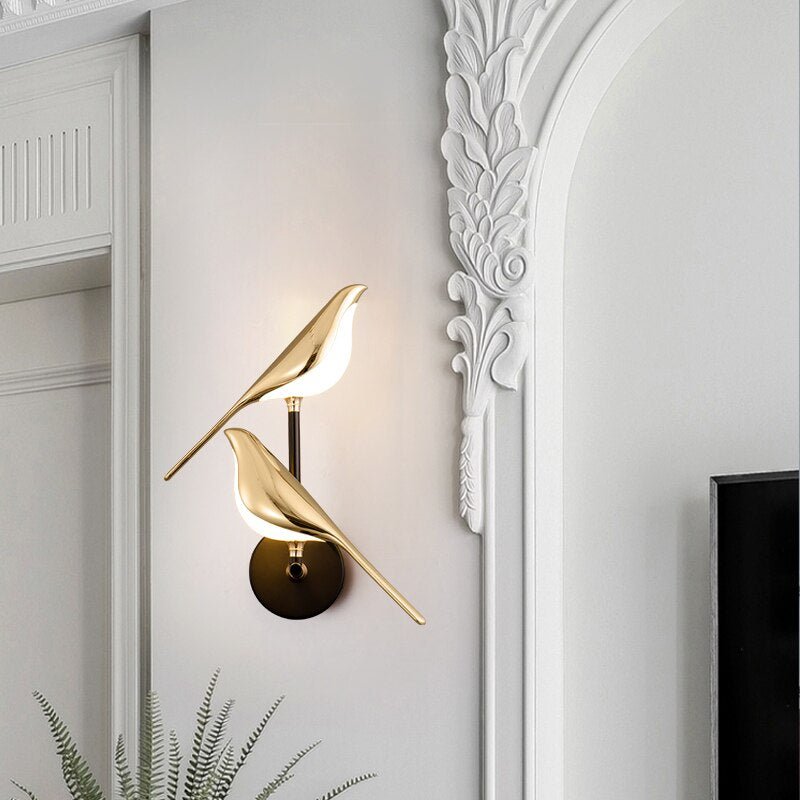 Lampa LED w kształcie ptaka z magnetycznym mocowaniem do stołu i ściany