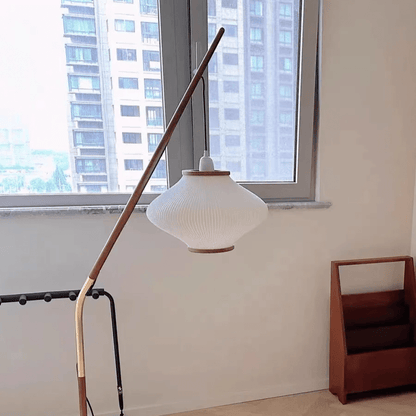 Lampa podłogowa LED E27 z łukowym ramieniem, oświetlenie 5–10 m²