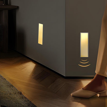 Recessed LED wall light