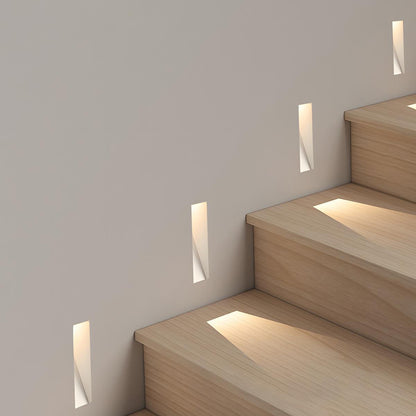 Recessed LED wall light