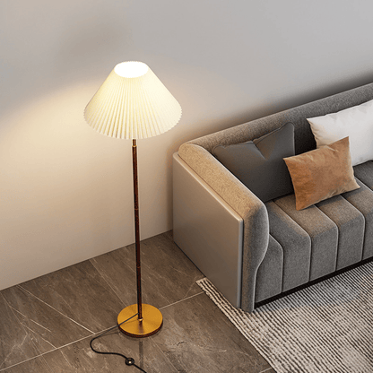 Lampa podłogowa E27 z papierowym kloszem, oświetlenie 3–5 m²