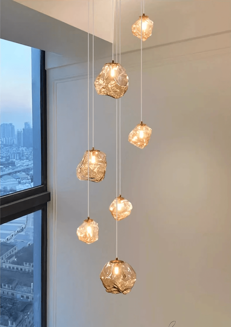 Żyrandol schodowy LED wielopoziomowy z funkcją ściemniania i pilotem