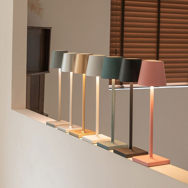 Lampe de table sans fil USB