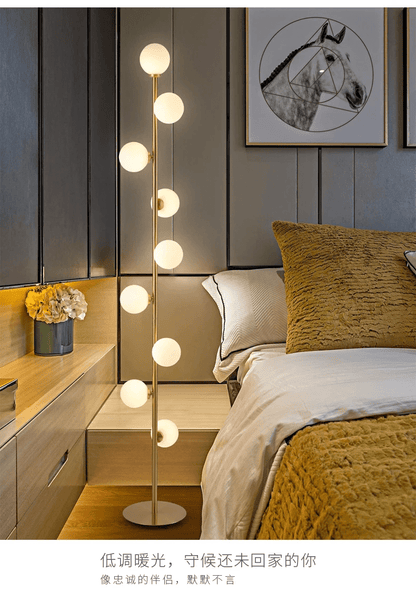 Lampa podłogowa G9 z szklanym kloszem, oświetlenie 5–10 m² do wnętrz