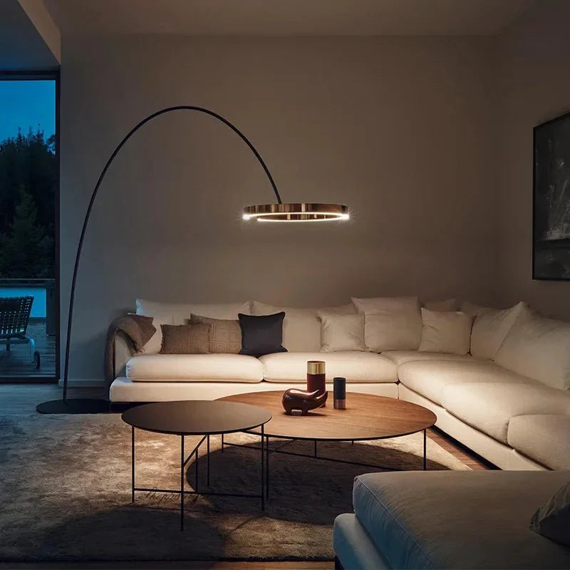 Lampa podłogowa LED w stylu skandynawskim z regulowaną wysokością i trzonkiem E27
