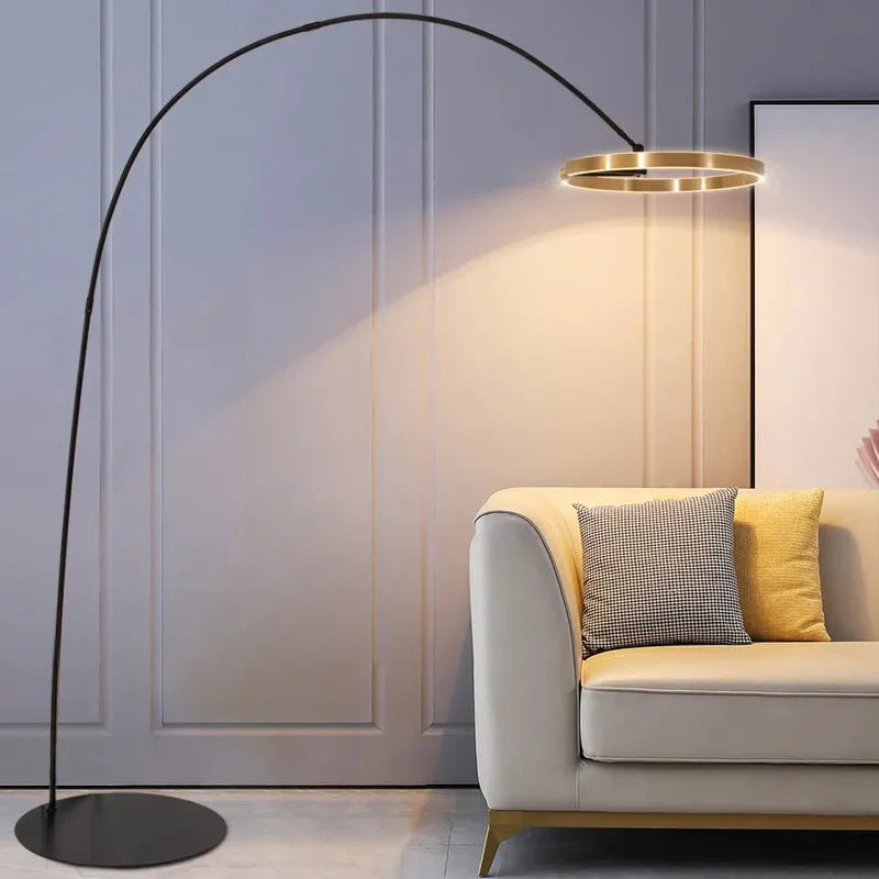 Lampa podłogowa LED w stylu skandynawskim z regulowaną wysokością i trzonkiem E27