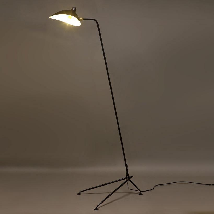Lampa podłogowa z trzema regulowanymi ramionami i gwintem E27