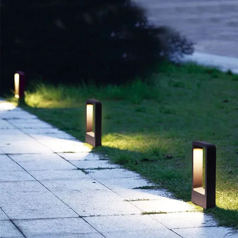 Gruntowa lampa ogrodowa LED z aluminium do oświetlenia ścieżek i podjazdów