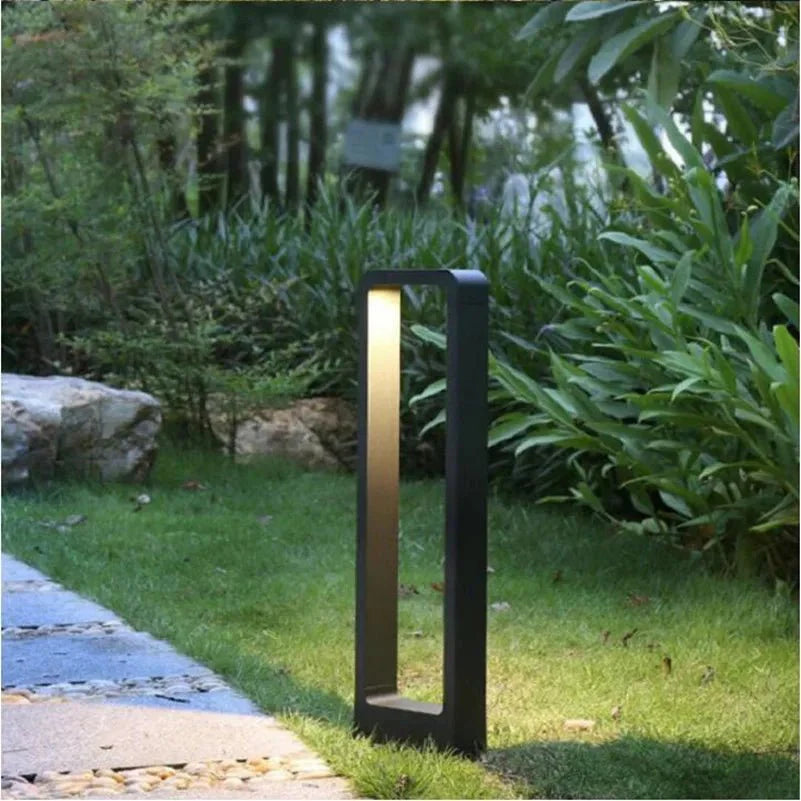 Gruntowa lampa ogrodowa LED z aluminium do oświetlenia ścieżek i podjazdów