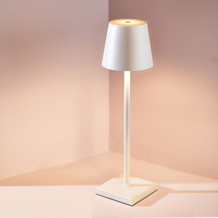 Lampe de table sans fil USB